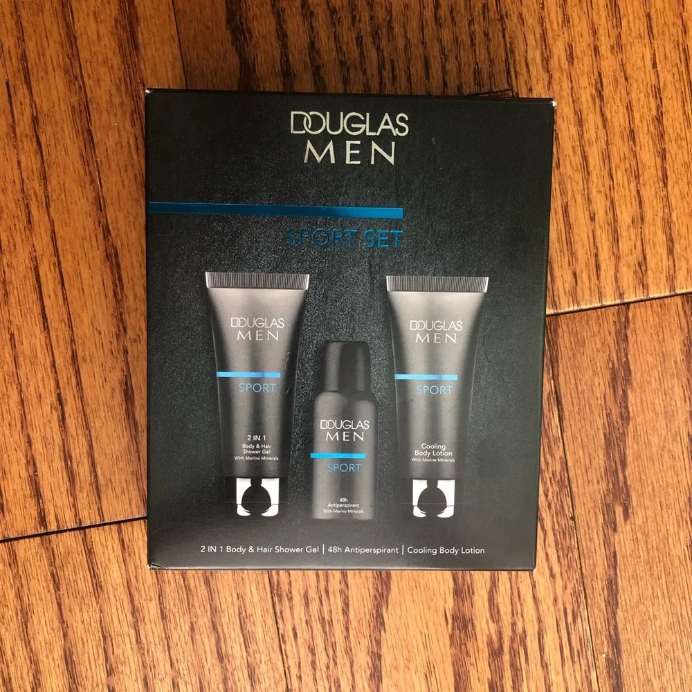 Brand New - Men’s Douglas Travel Set - Picture 9 of 10